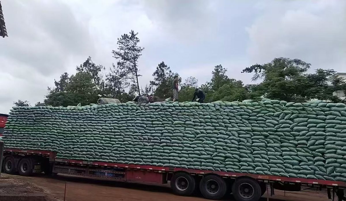 合铭跃陶粒现货实拍